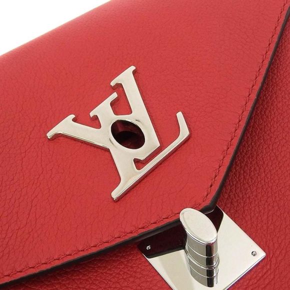 Louis Vuitton My LockMe BB Chain Shoulder Bag Red - Picture 4 of 5